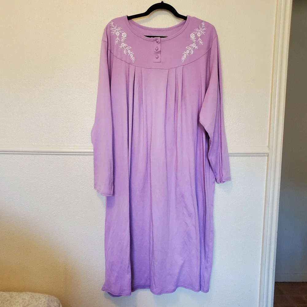 Silverts Adaptive Open Back Nightgown Lavender Floral Embroidery 3XL SV26020